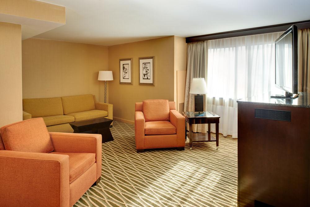 Detroit Marriott Troy Hotel Екстериор снимка