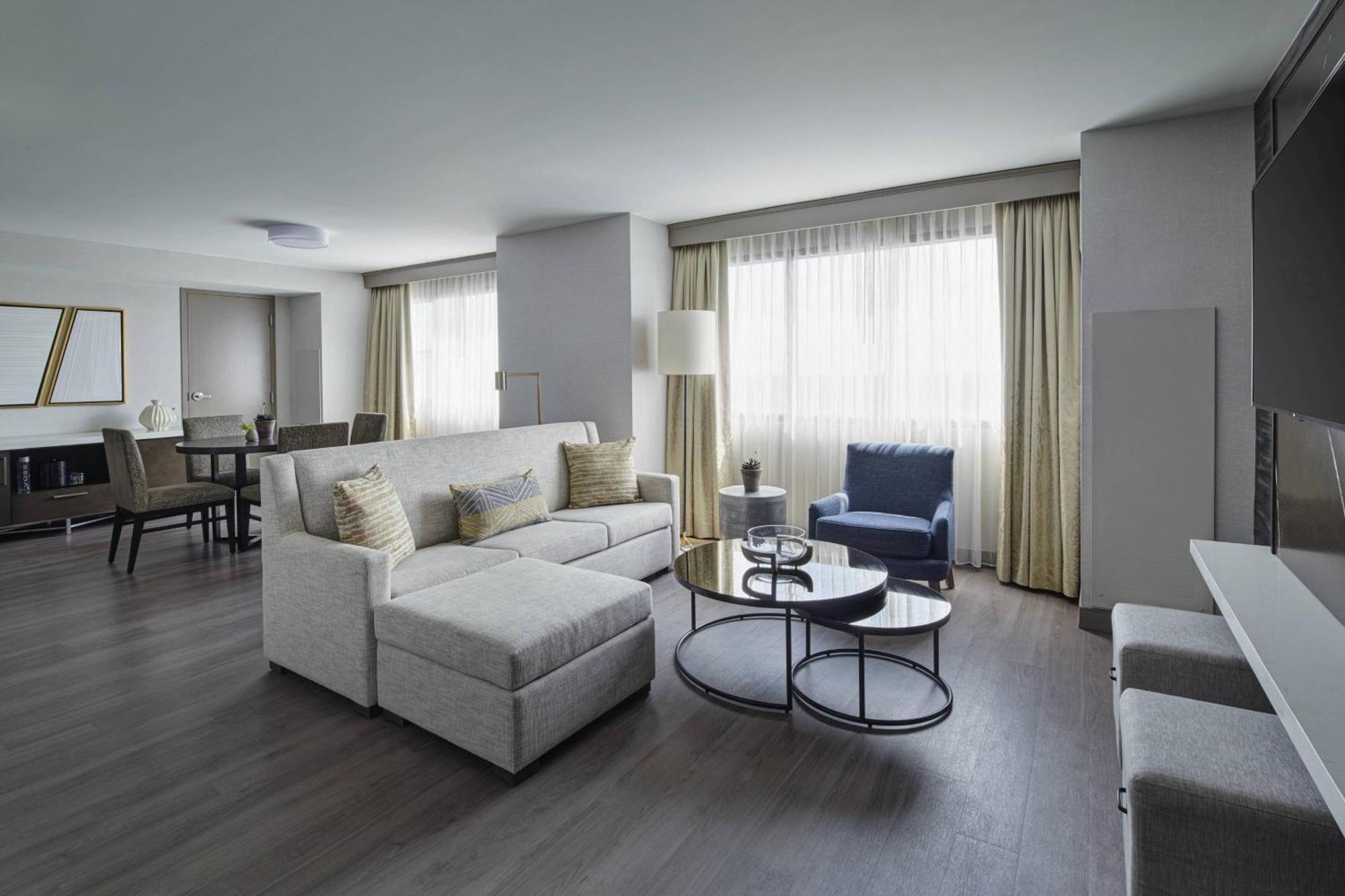 Detroit Marriott Troy Hotel Екстериор снимка