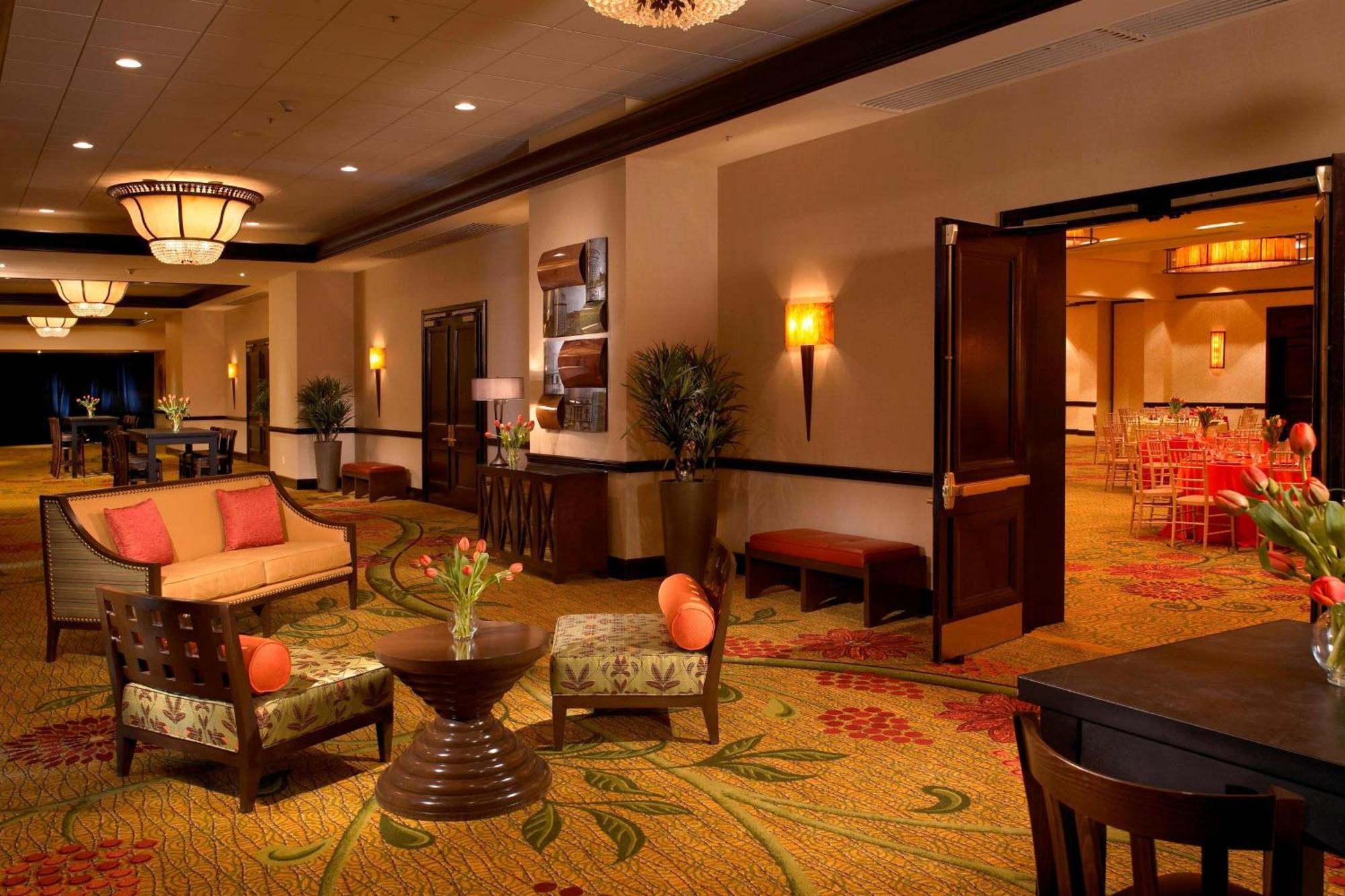 Detroit Marriott Troy Hotel Екстериор снимка